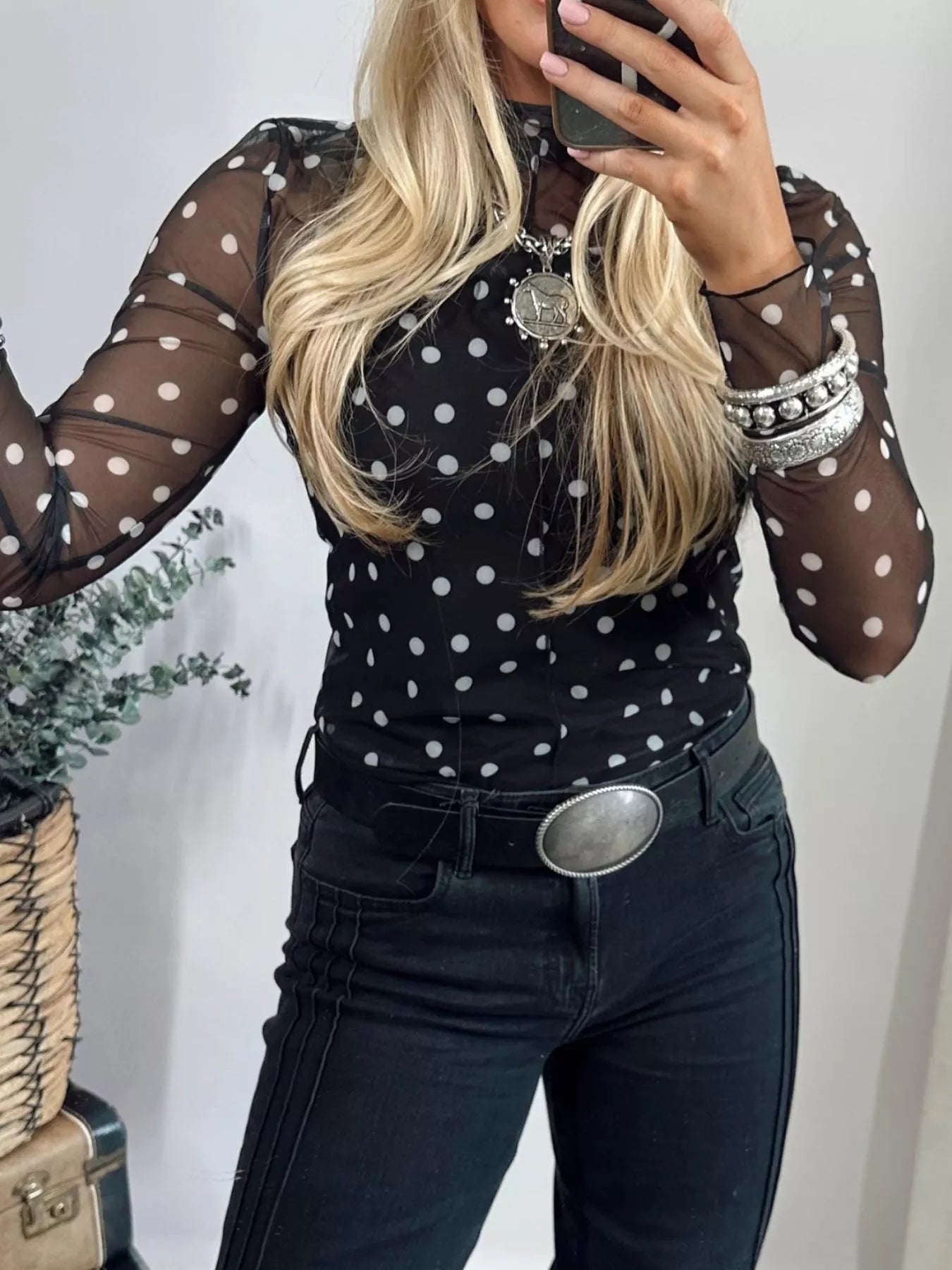 7fe453b1-aaec-47a4-ae5b-127e834c2622-Max-Origin