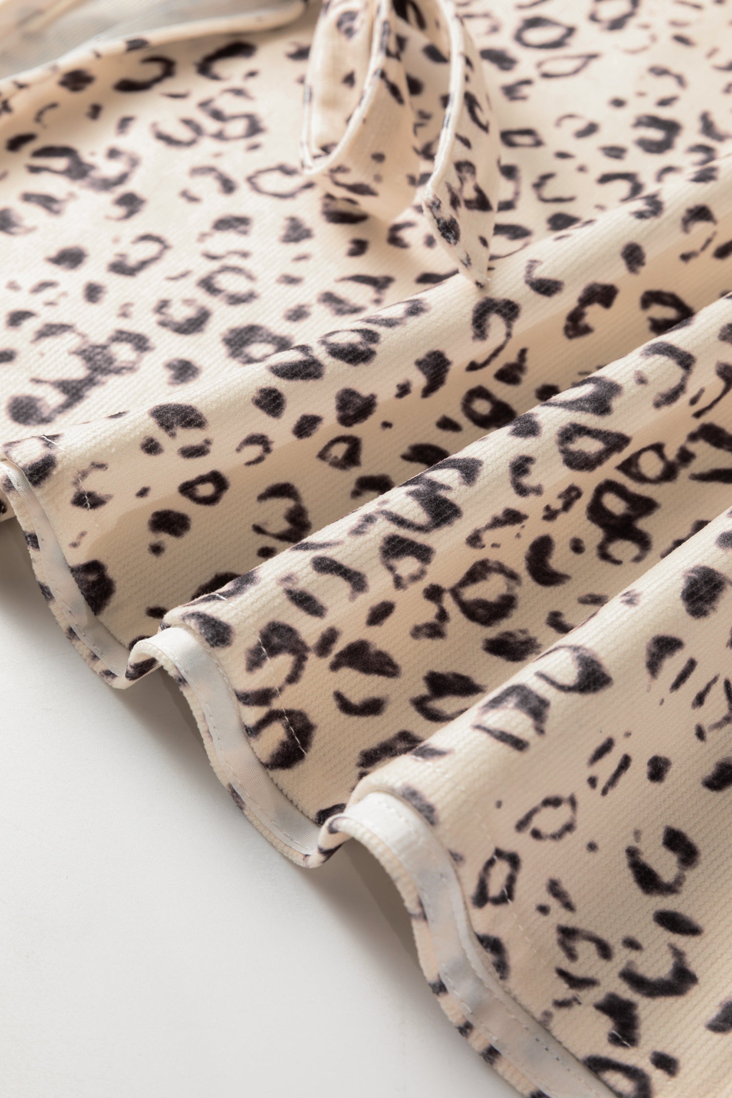 Apricot Knot Side Leopard Print Vest